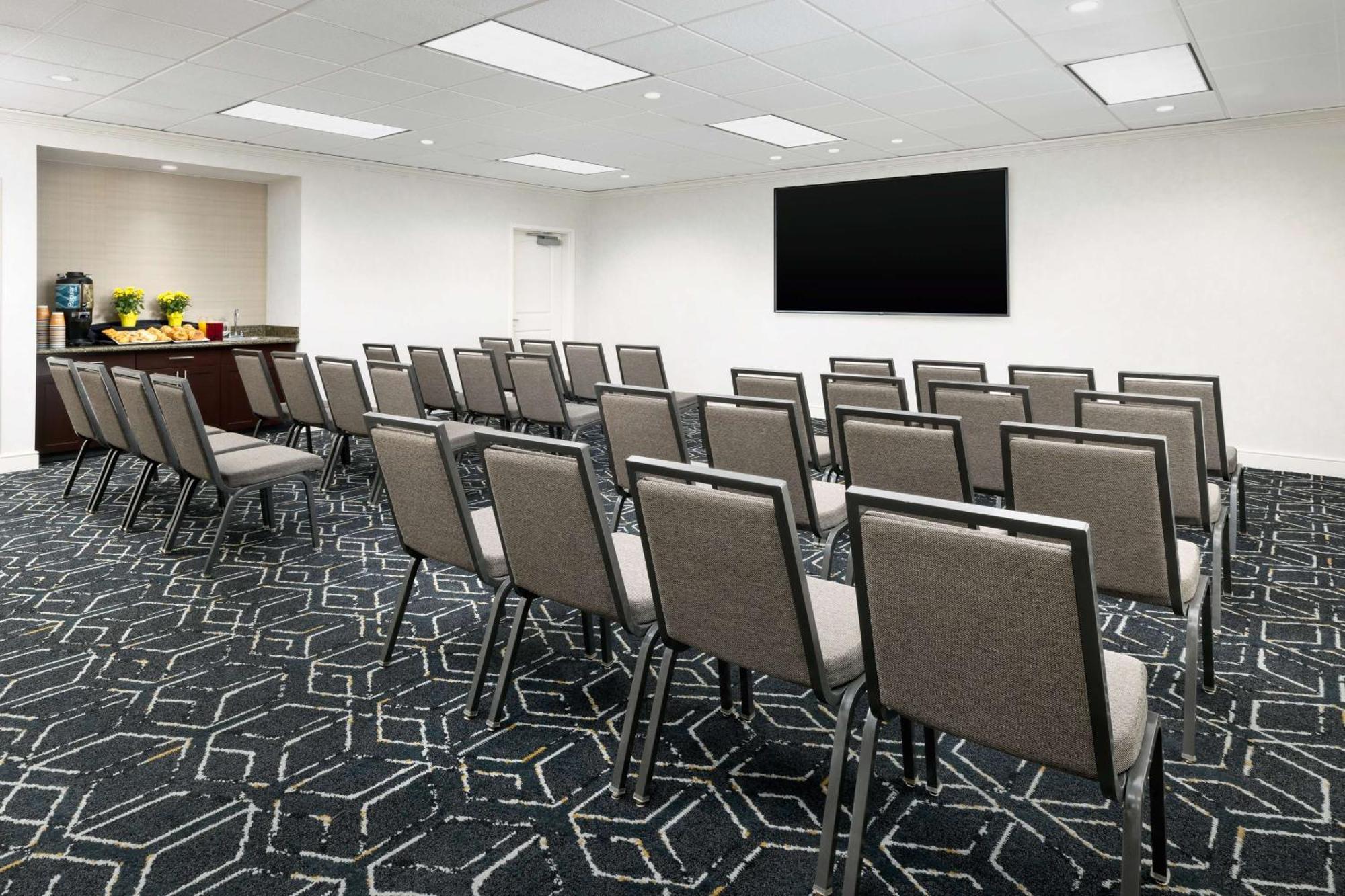 Homewood Suites By Hilton Portsmouth Dış mekan fotoğraf