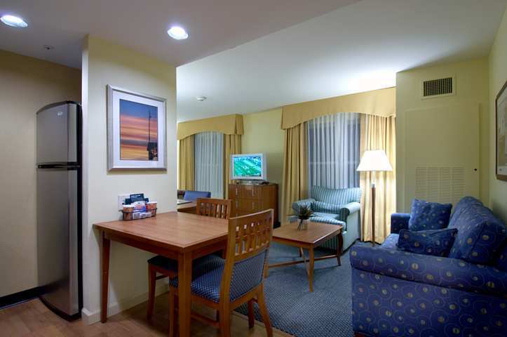 Homewood Suites By Hilton Portsmouth Oda fotoğraf